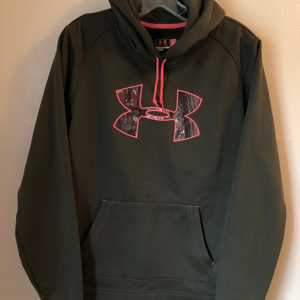 Under Armour Hoodie